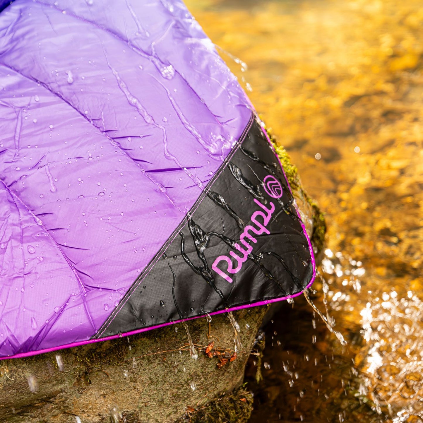 Original Puffy Blanket - Deep Violet Fade