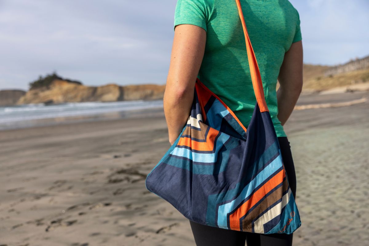 Converts Into a Tote