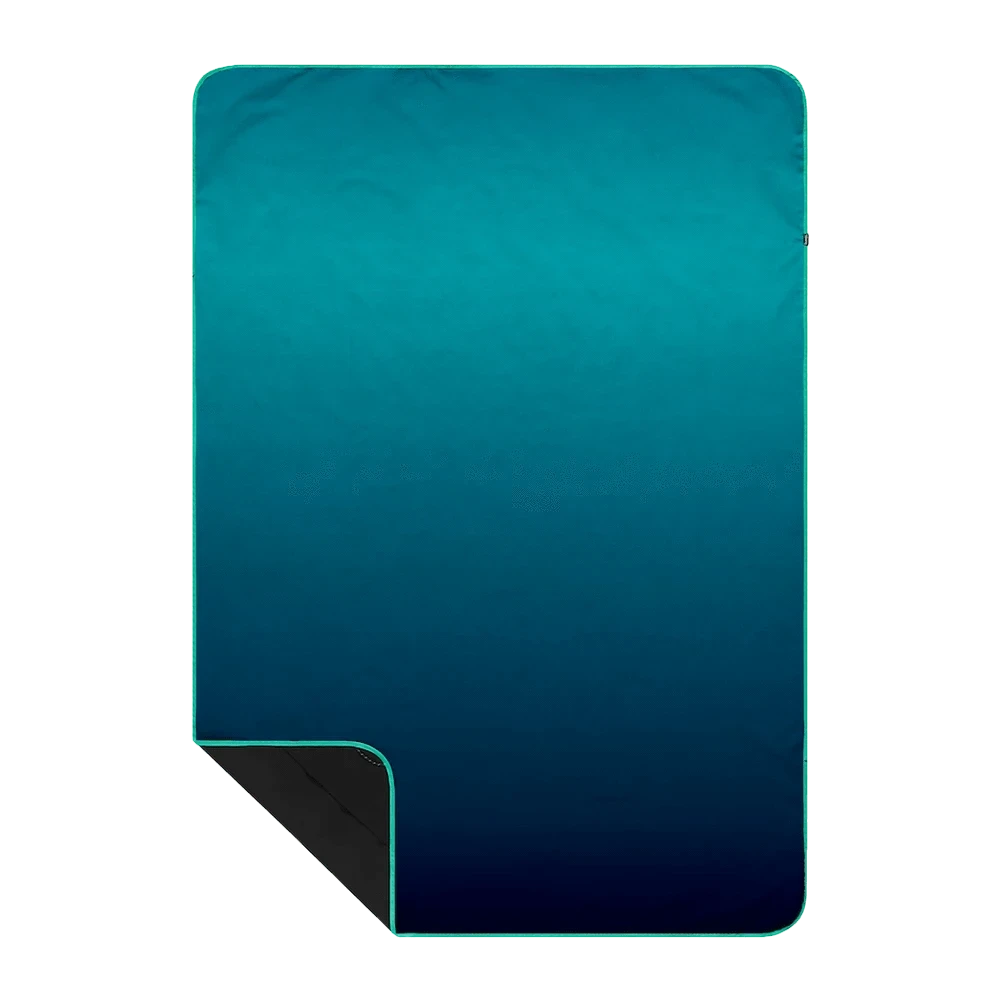 Rumpl Everywhere Mat - Ocean Fade Everywhere Mat - Ocean Fade Everywhere Mat