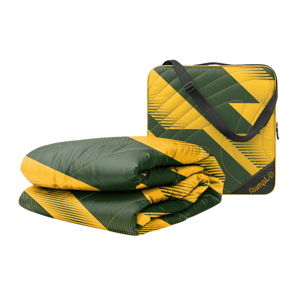 Gametime Puffy Blanket - Green / Yellow