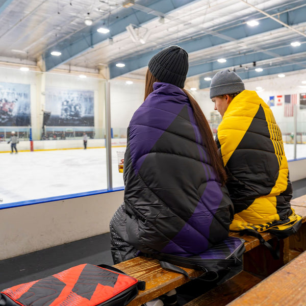 Gametime Puffy Blanket - Green / Yellow
