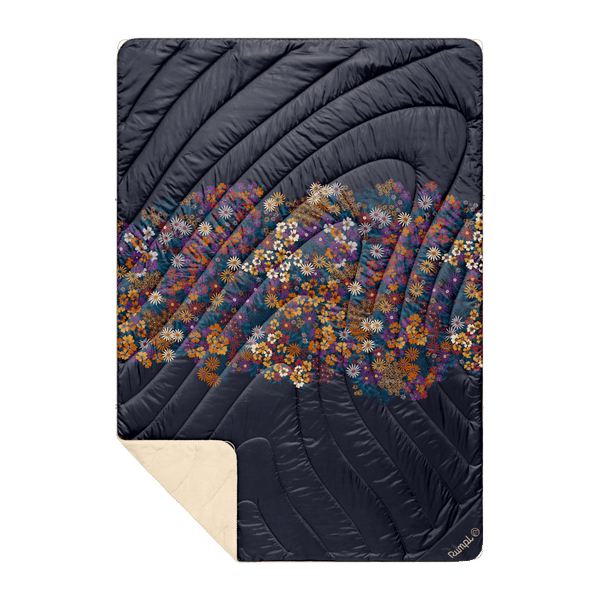 Fleece Puffy Blanket - Midnight Bloom
