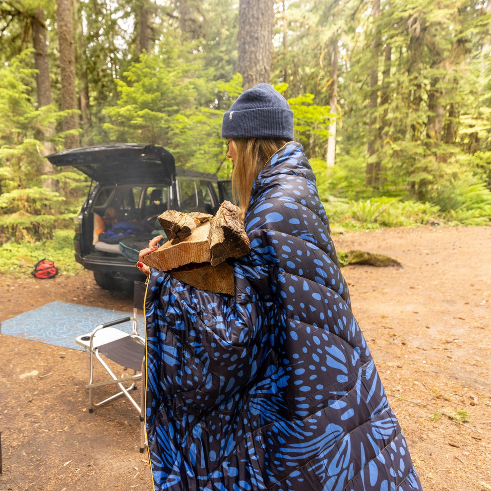 Original Puffy Blanket - Midnight Flare