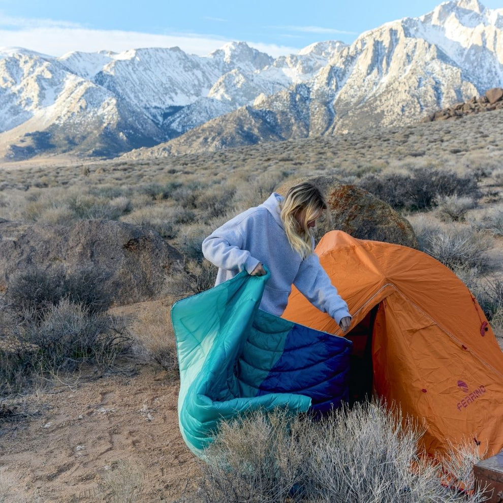 Original Puffy Blanket - Seascape Ridge Mountains