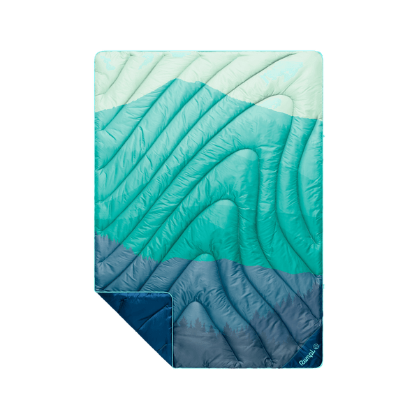 Original Puffy Throw Blanket - Seascape Ridge Mountains