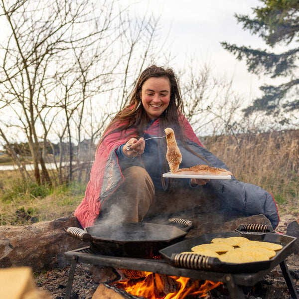 Campfire Puffy Blanket - Cherry Charcoal
