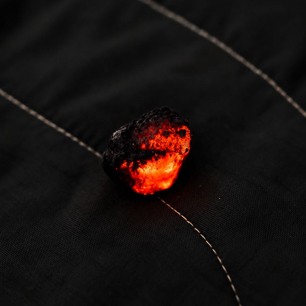 Campfire Puffy Throw Blanket - Black Mocha