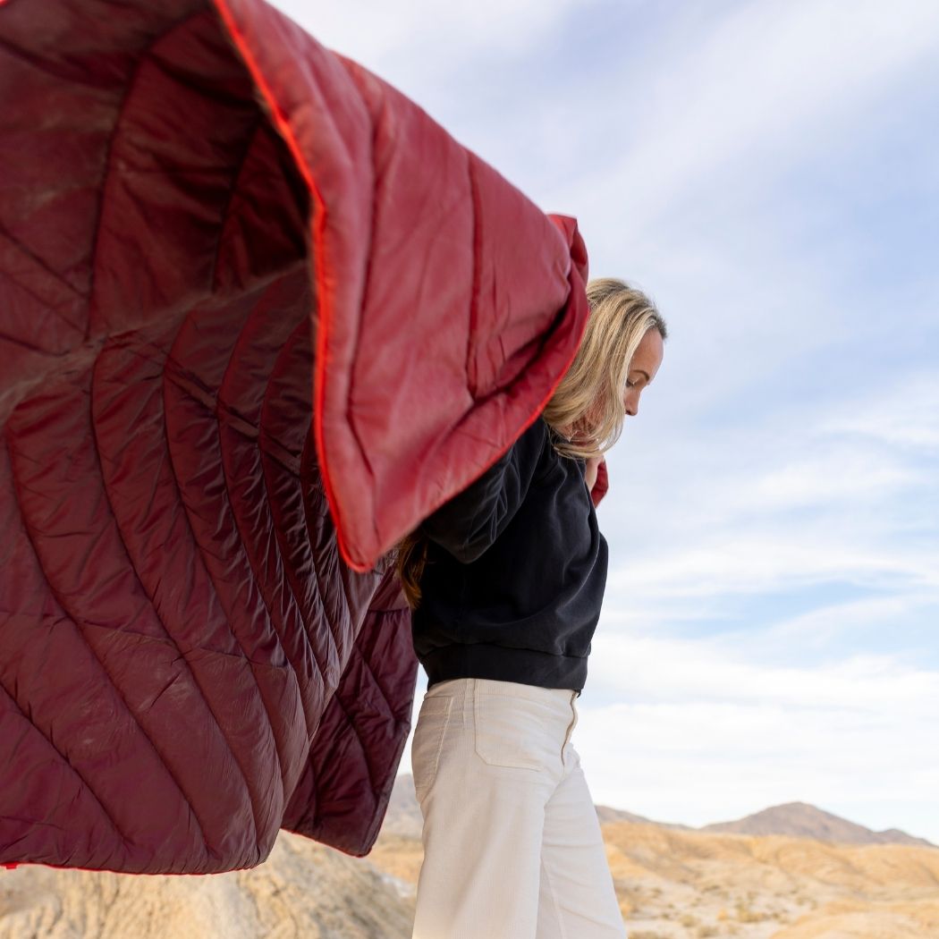 Original Puffy Blanket - Fig Cherry