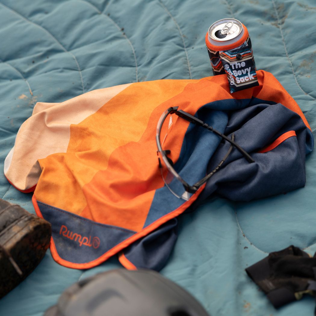 Tech Towel - Midnight Sandstone